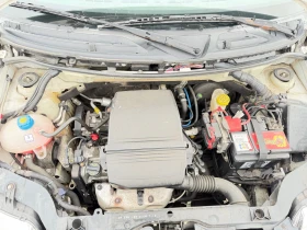 Fiat Panda 1.2i-60PS-4X4-КЛИМАТИК, снимка 14