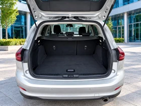 Ford Focus 1.5 EcoBlue TITANIUM FULL LED, снимка 11