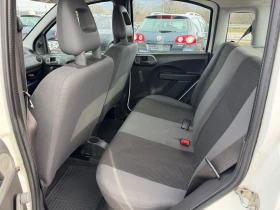 Fiat Panda 1.2i-60PS-4X4-КЛИМАТИК, снимка 11