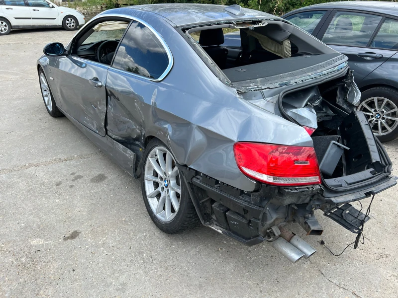 BMW 330 Дистроник 4х4, снимка 13 - Автомобили и джипове - 37601018