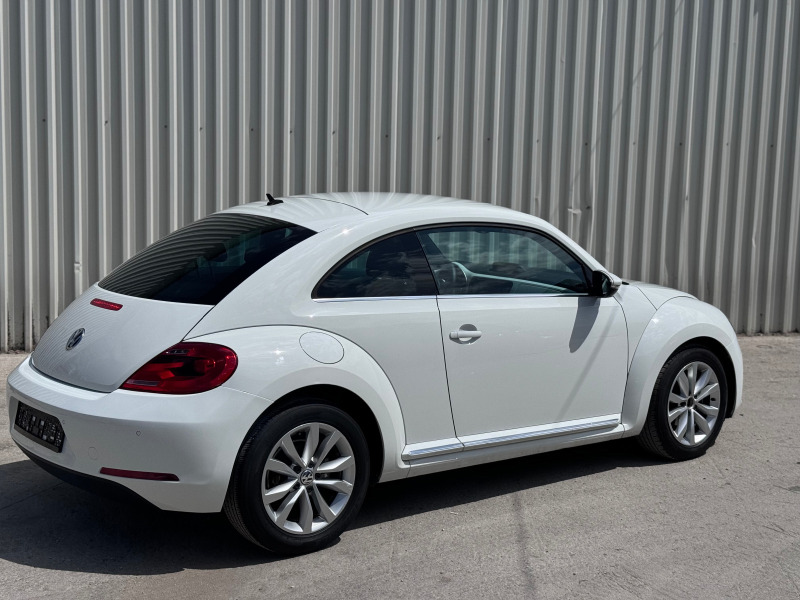 VW Beetle 1.6TDI, снимка 7 - Автомобили и джипове - 46422463
