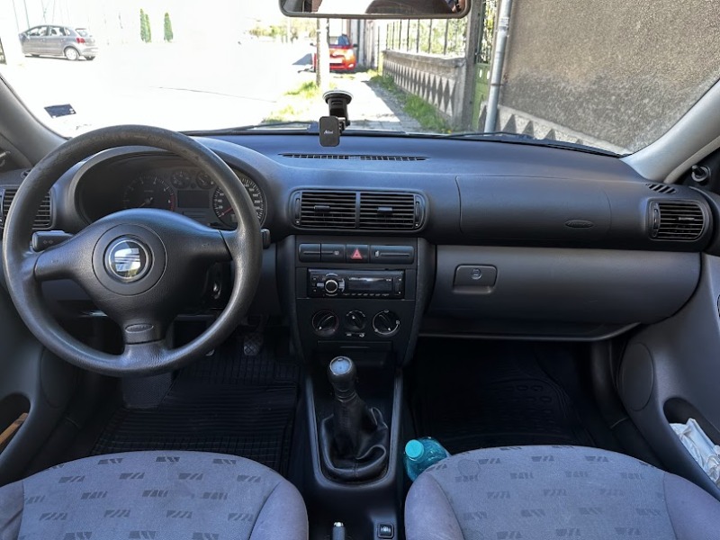 Seat Leon 1.4 16v, снимка 7 - Автомобили и джипове - 46510805