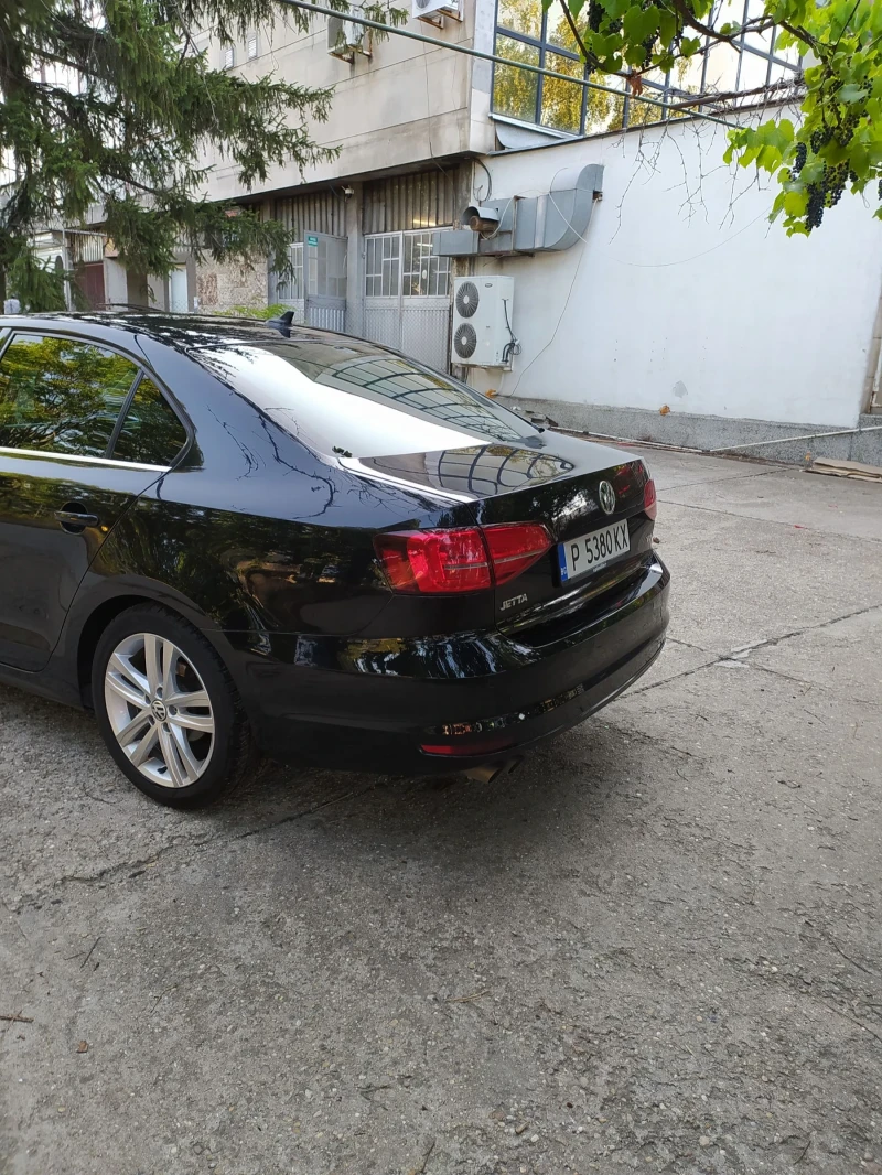 VW Jetta 2000, снимка 8 - Автомобили и джипове - 47147323