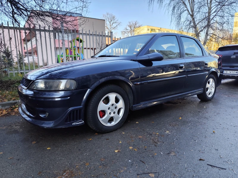 Opel Vectra, снимка 3 - Автомобили и джипове - 48297538