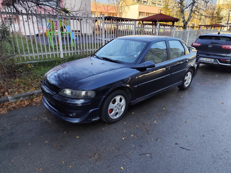 Opel Vectra, снимка 1 - Автомобили и джипове - 48297538