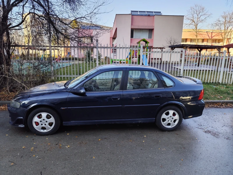 Opel Vectra, снимка 5 - Автомобили и джипове - 48297538