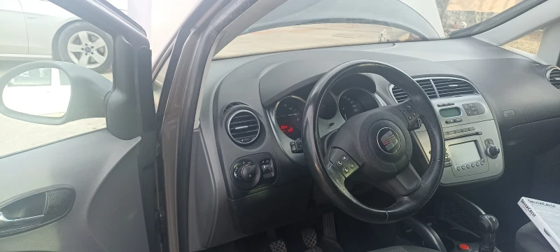 Seat Altea 1.9, снимка 2 - Автомобили и джипове - 48537129