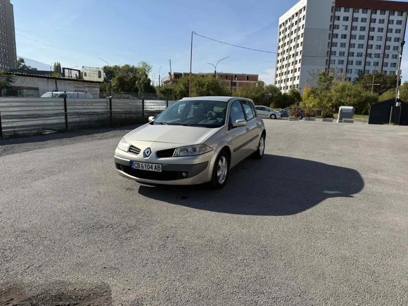 Renault Megane, снимка 1 - Автомобили и джипове - 49502841