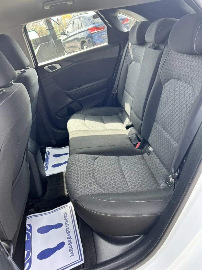 Kia Ceed T-GDI * CAMERA * NAVI * LED * EURO 6 * , снимка 14 - Автомобили и джипове - 49771941