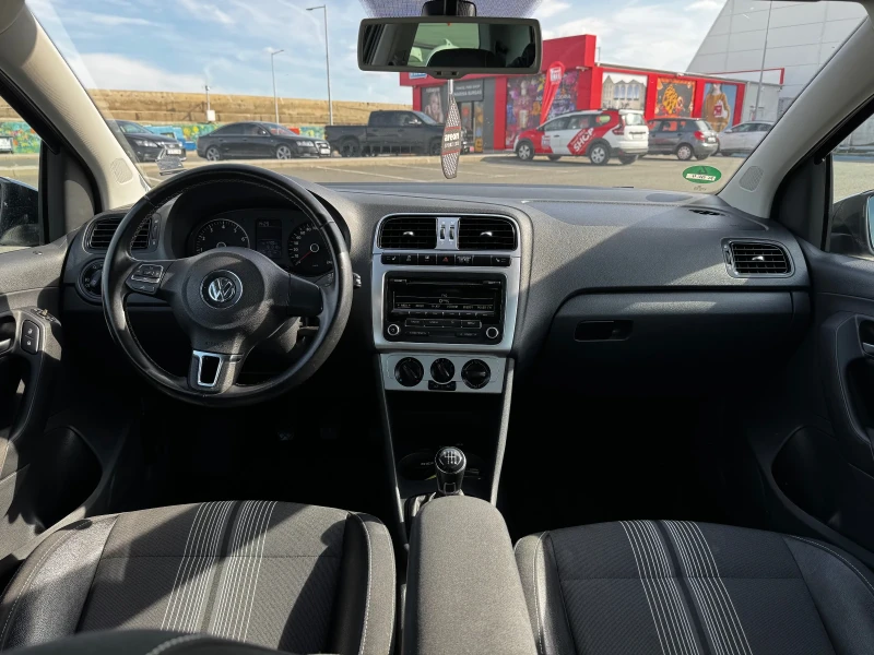 VW Polo 1.2 TSi 4 цилиндъра, снимка 11 - Автомобили и джипове - 52227166