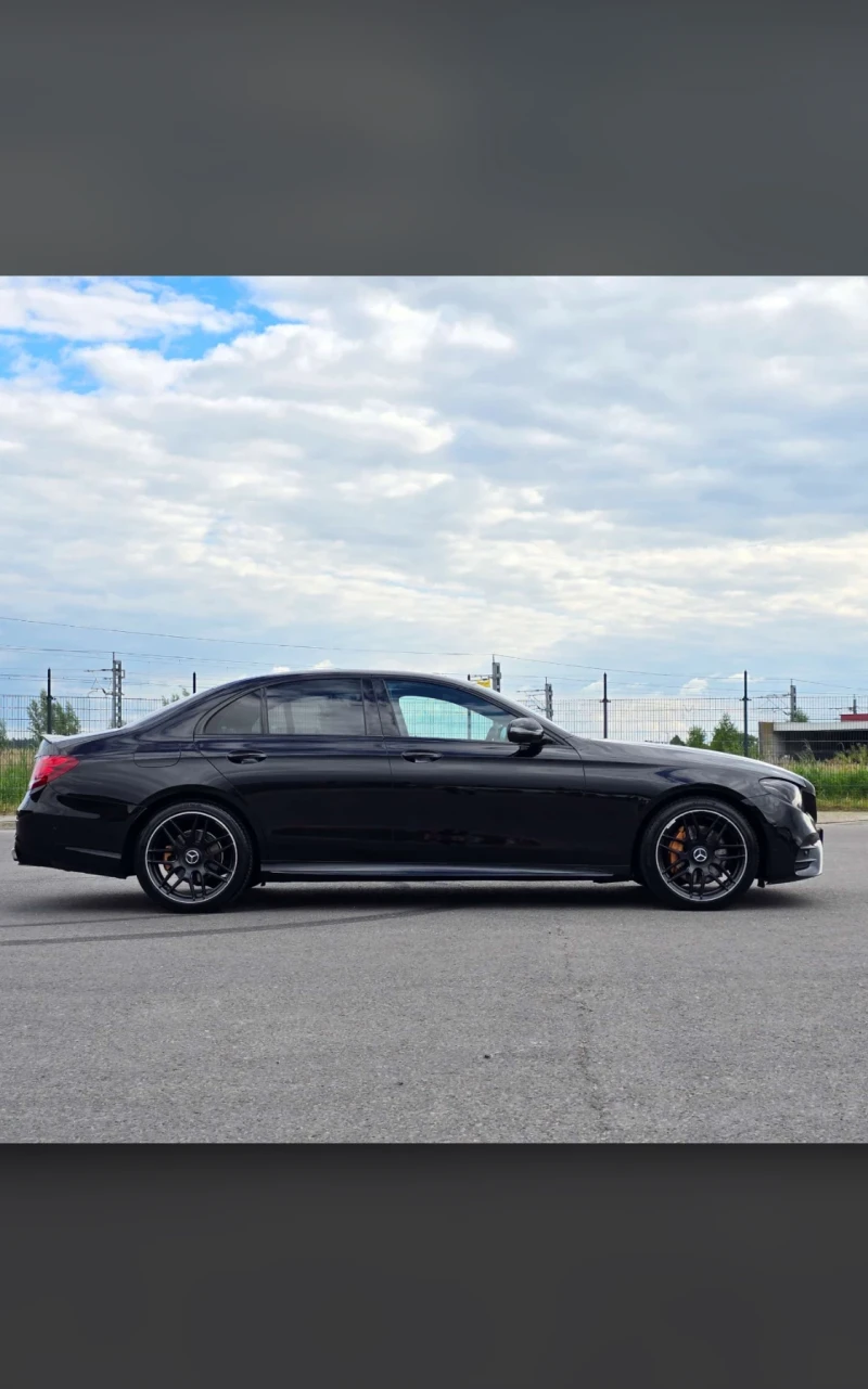 Mercedes-Benz E 220, снимка 2 - Автомобили и джипове - 52874381