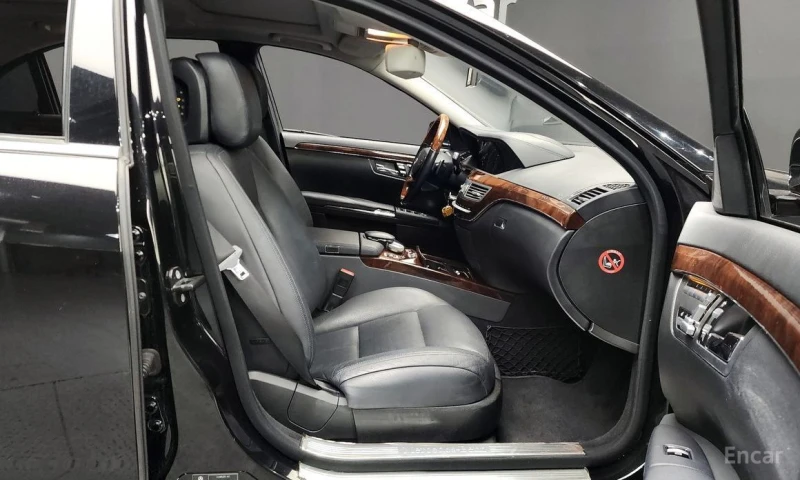 Mercedes-Benz S 500, снимка 11 - Автомобили и джипове - 53115326