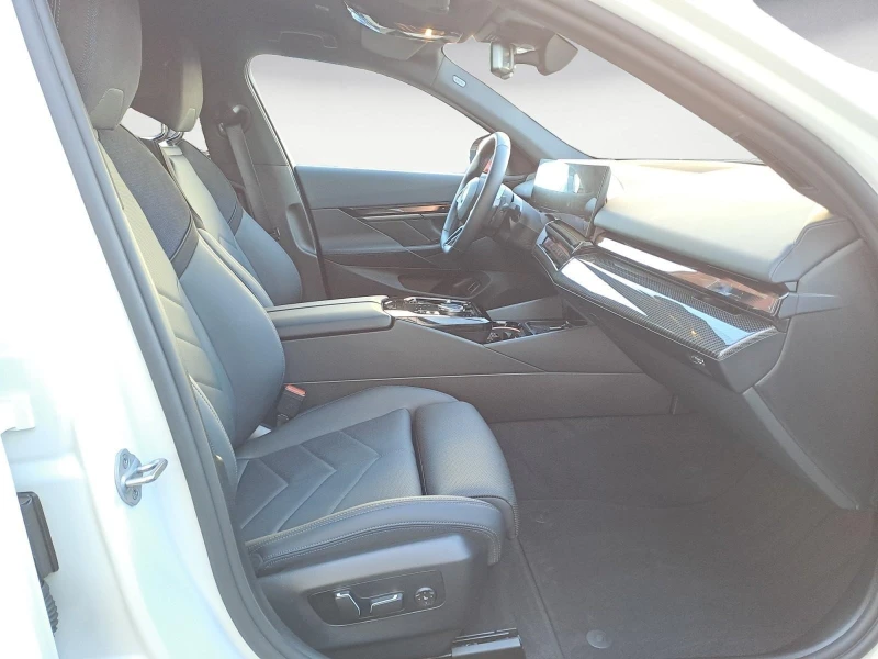 BMW 520 d XDRIVE M-SPORT PAKET H/K 360 CAMERA , снимка 7 - Автомобили и джипове - 53375118