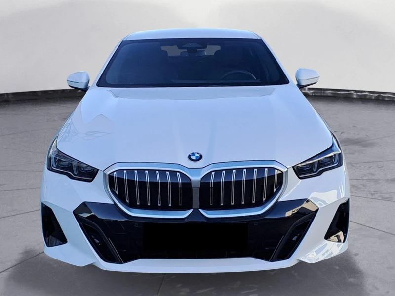 BMW 520 d XDRIVE M-SPORT PAKET H/K 360 CAMERA , снимка 2 - Автомобили и джипове - 53375118