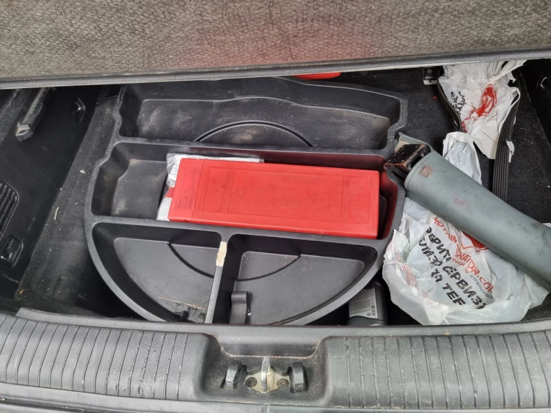 Hyundai Ix20 NAVI KAM.PANORAMA, снимка 8 - Автомобили и джипове - 53565354