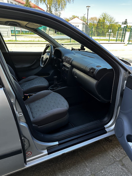 Seat Leon 1.4 16v, снимка 9 - Автомобили и джипове - 46510805
