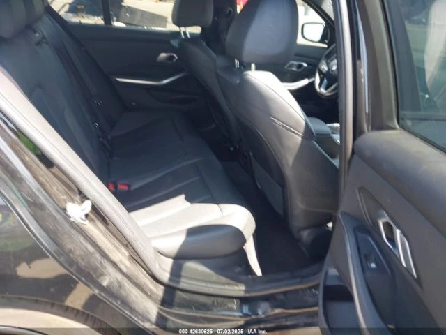 BMW 330 I M PACK* ПАНО* KEYLESS* 360 - изображение 10