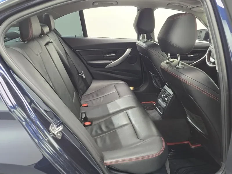 BMW 320 d Sports, снимка 12 - Автомобили и джипове - 53857489