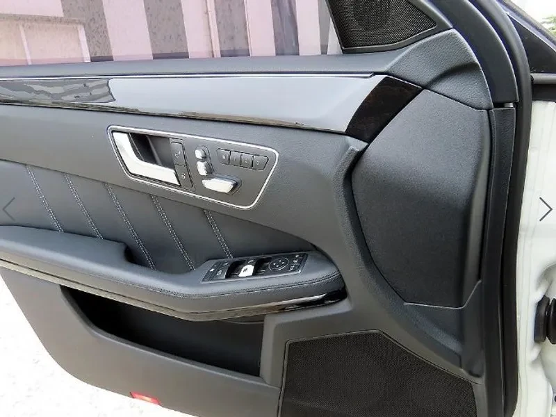 Mercedes-Benz E 200 W212 E300 Avantgarde, снимка 11 - Автомобили и джипове - 55111305