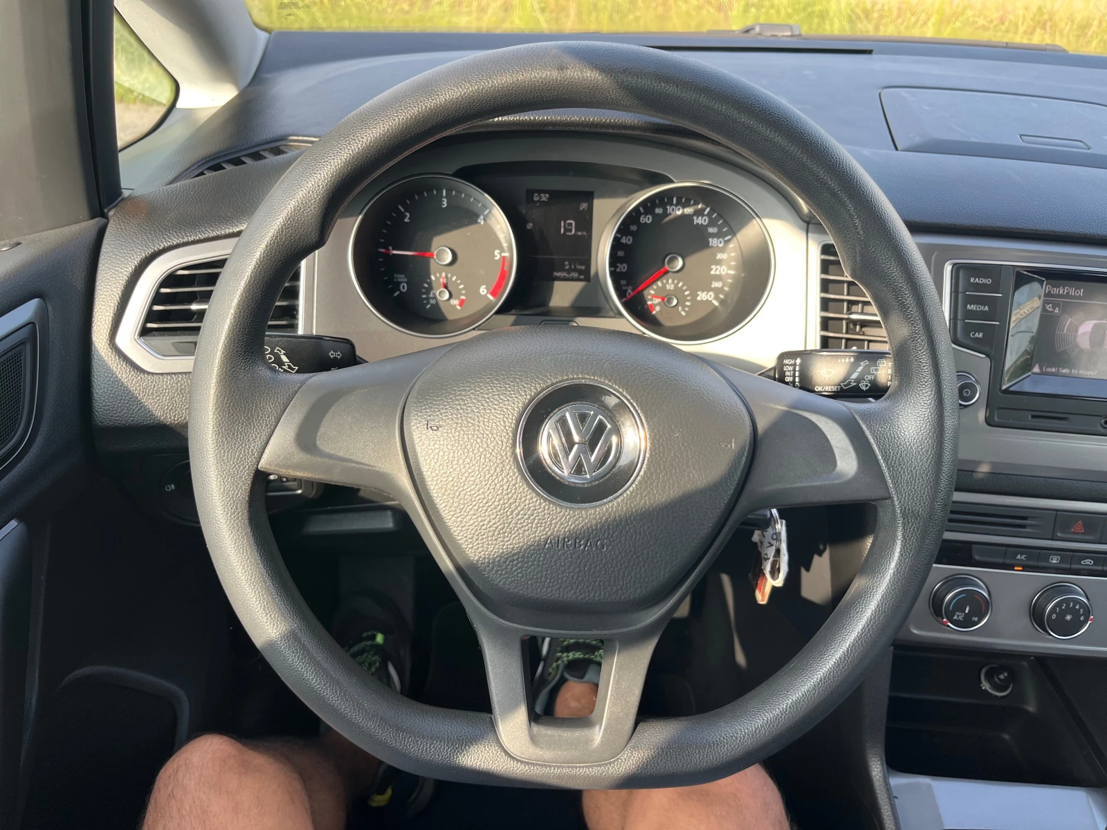 VW Sportsvan 1.6 SPORTVAN  TDI - изображение 9