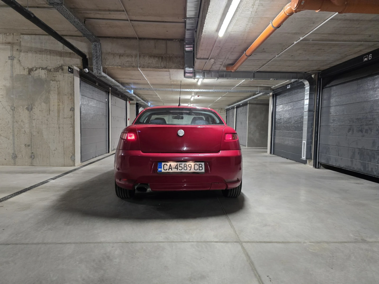 Alfa Romeo Gt 1.9 JTDm - изображение 6