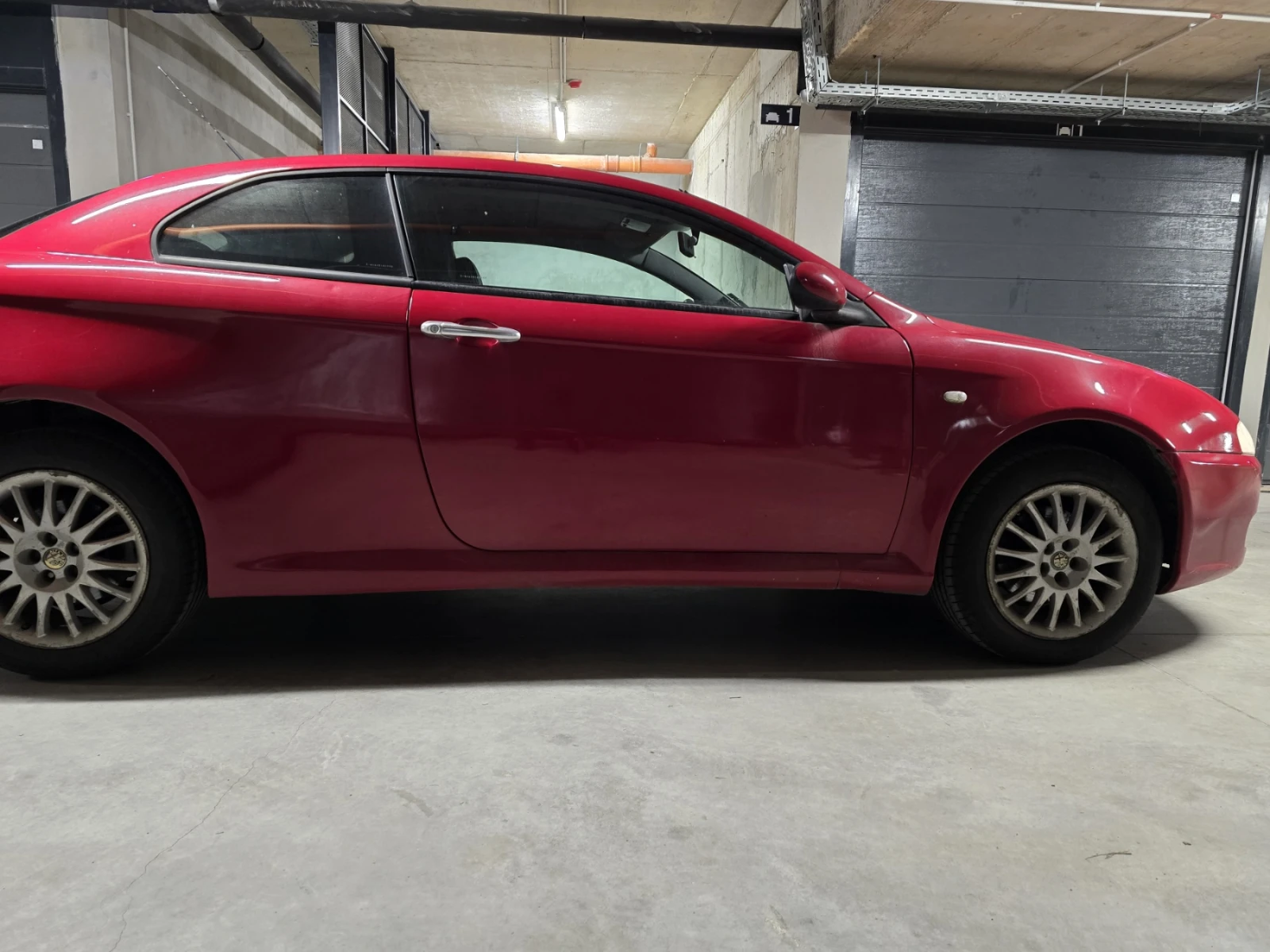 Alfa Romeo Gt 1.9 JTDm - изображение 4