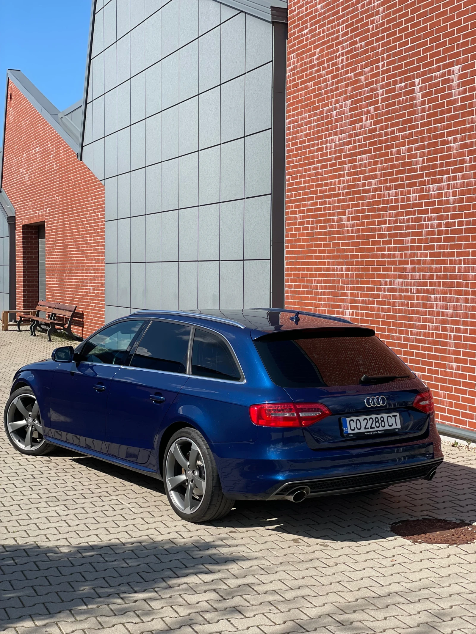 Audi A4  - изображение 4