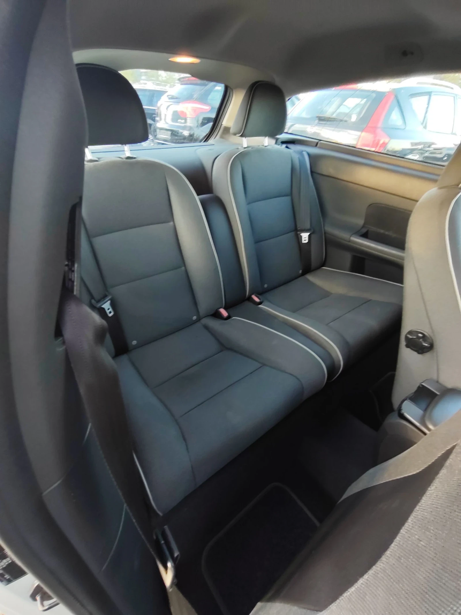 Volvo C30 1.6 BENZIN  - изображение 8