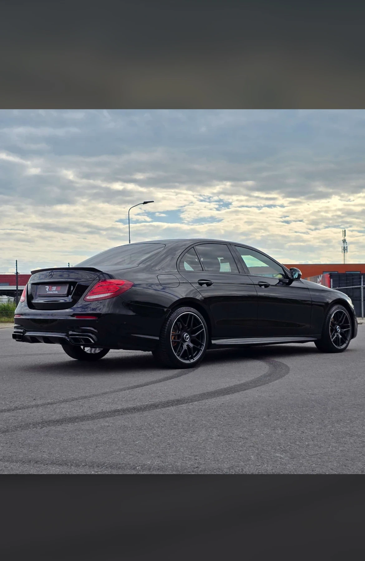 Mercedes-Benz E 220  - изображение 4