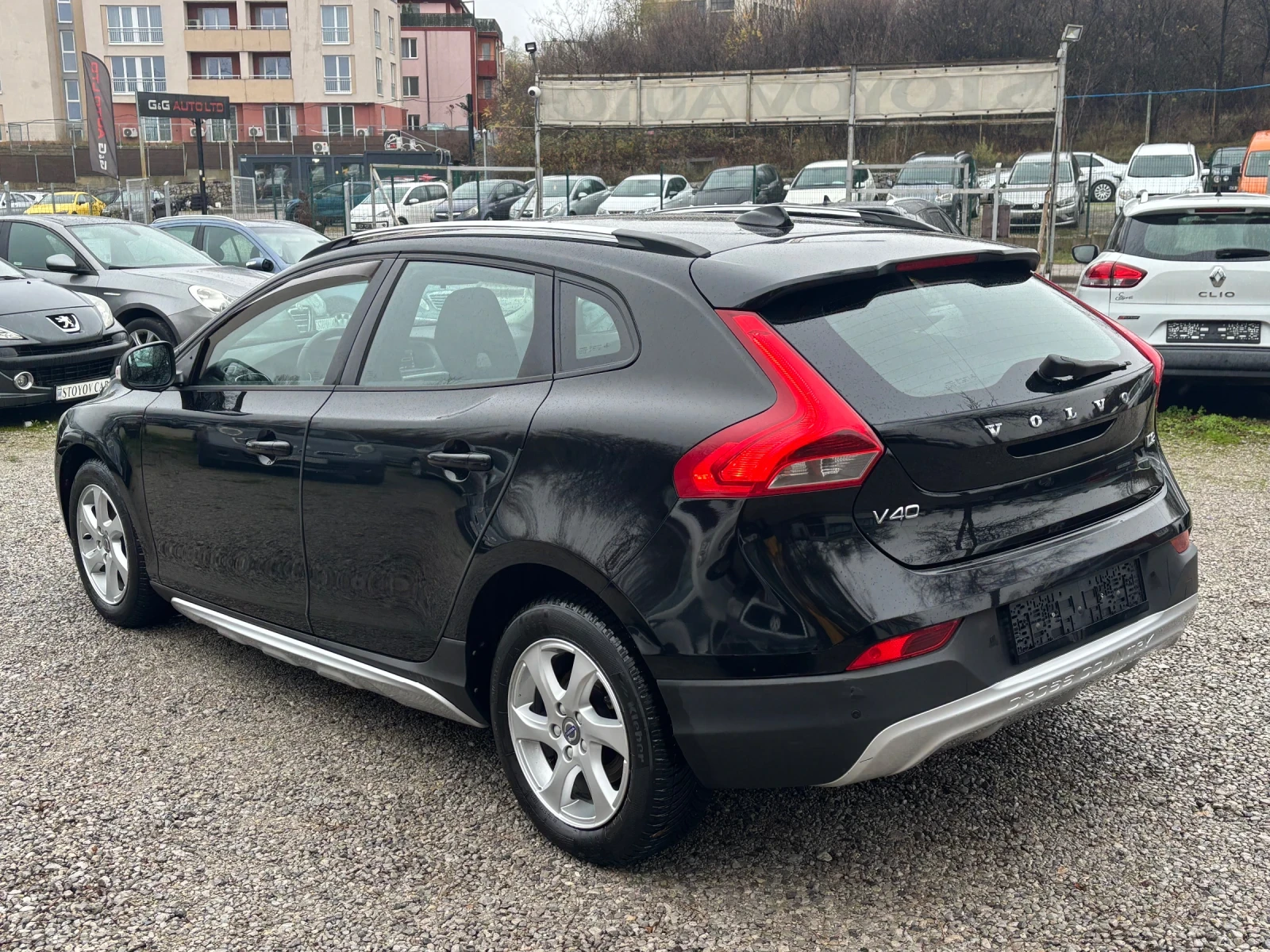 Volvo V40 Cross Country 1.6 D2 - изображение 4