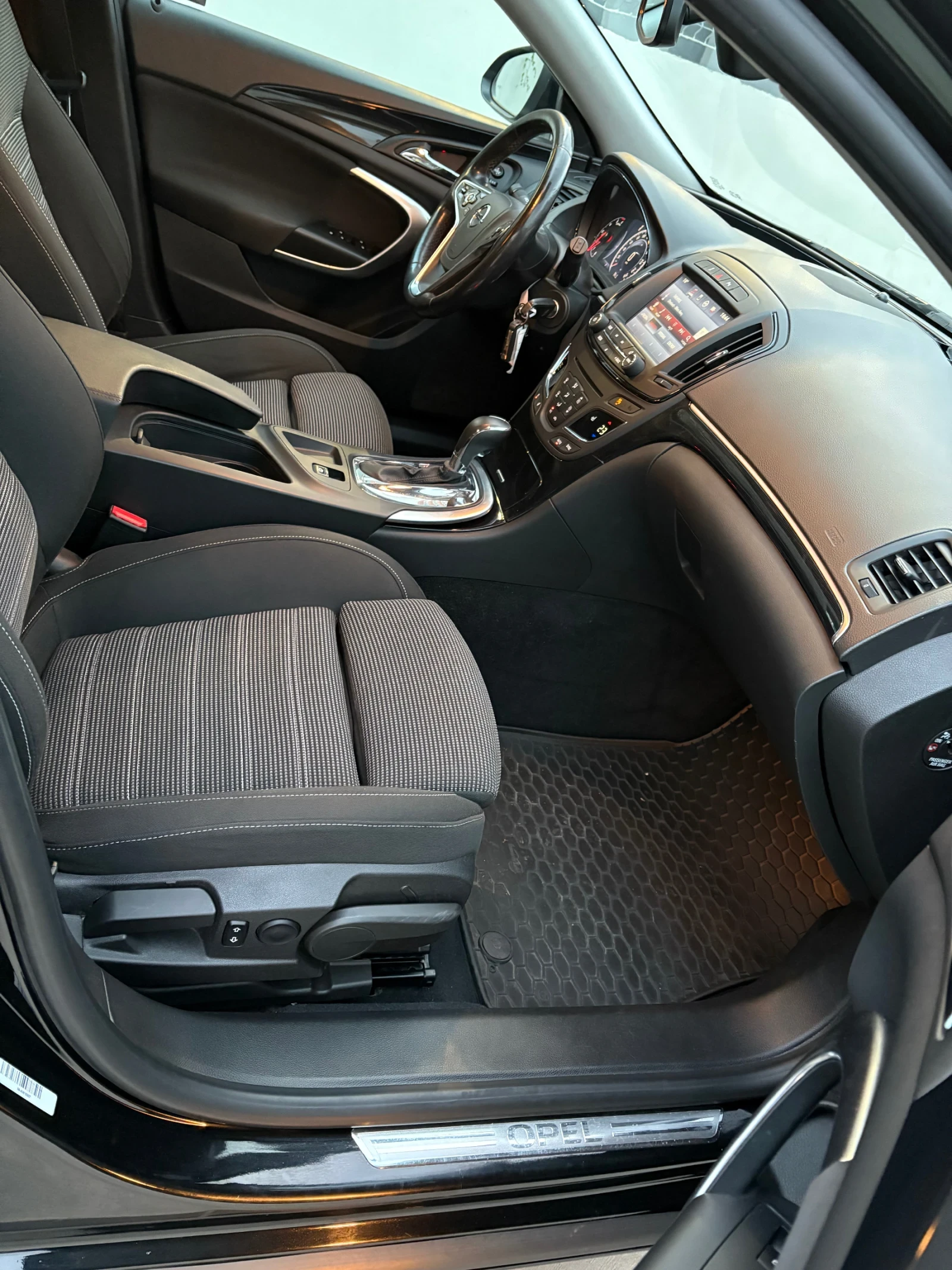 Opel Insignia 2.0 diesel 170kc Euro 6 Automatic | Mobile.bg   15