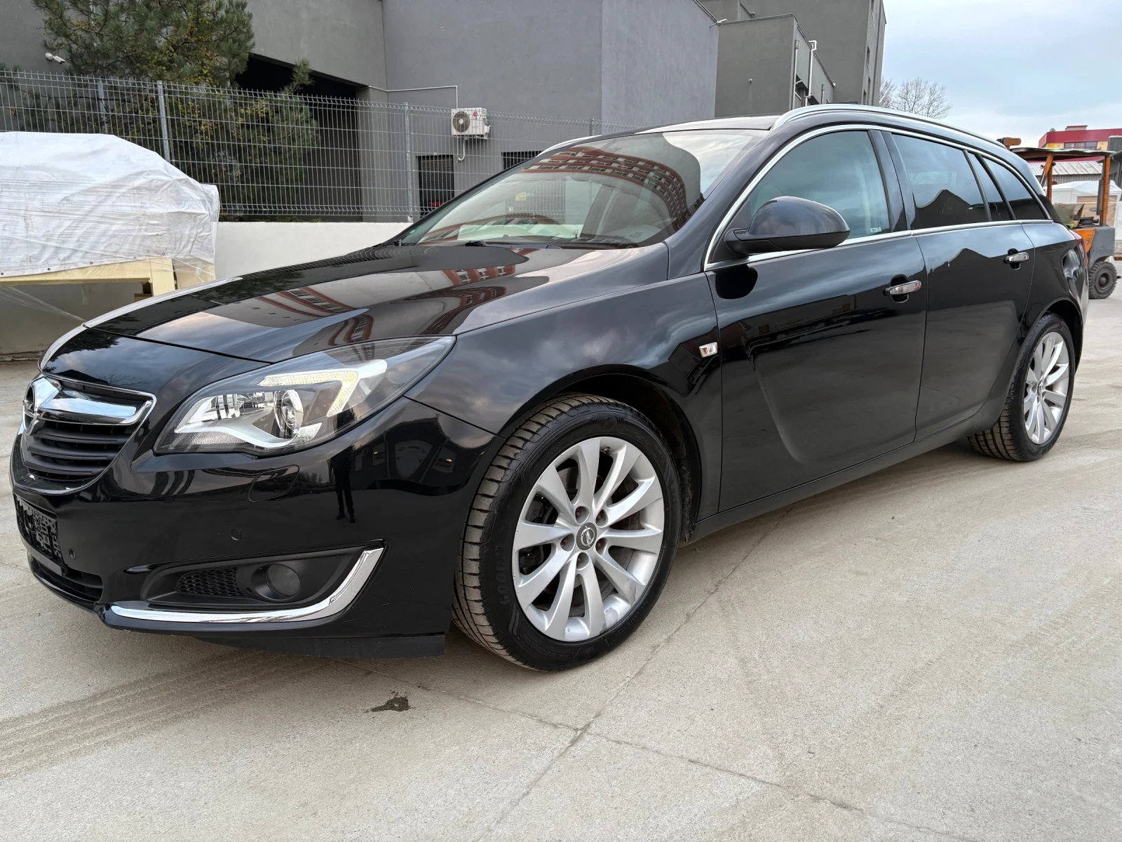 Opel Insignia 2.0 diesel 170kc Euro 6 Automatic | Mobile.bg   2