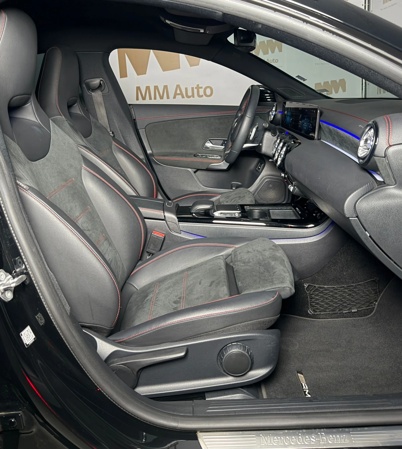 Mercedes-Benz CLA 220 AMG* 4Matic* LED* Подгрев - изображение 9