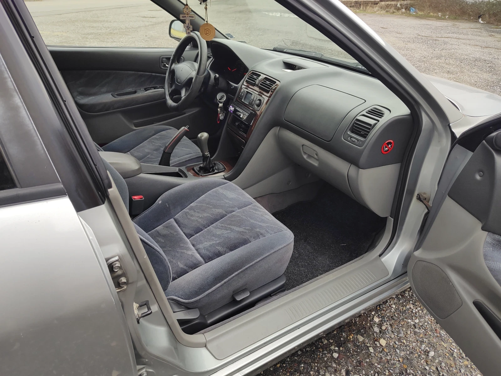 Mitsubishi Galant 2.5 V6 24V  - изображение 10