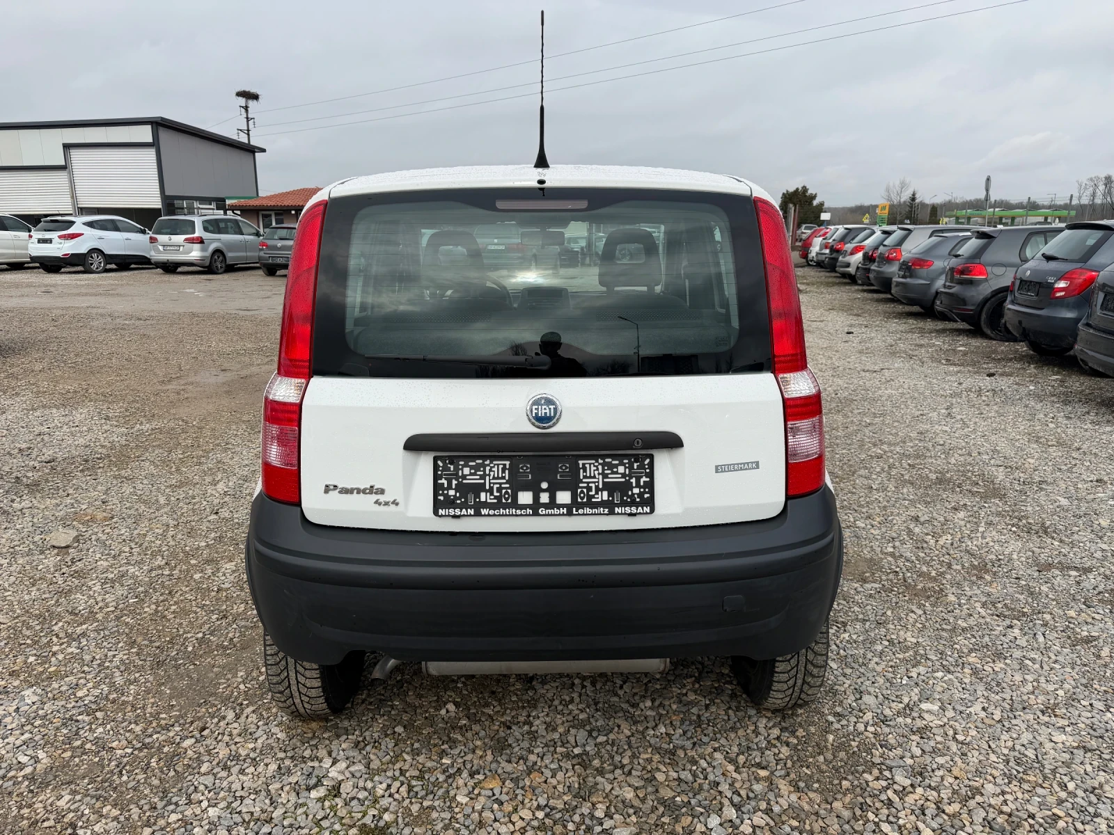 Fiat Panda 1.2i-60PS-4X4-КЛИМАТИК - изображение 6