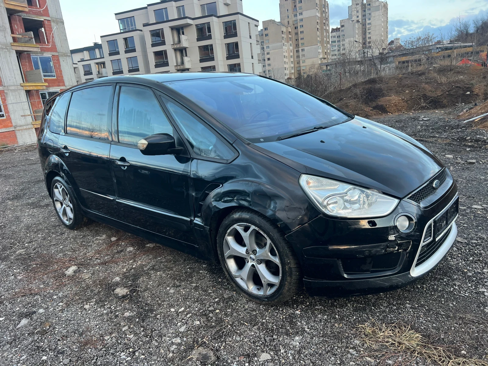 Ford S-Max 2.0Tdci Titanium/Автоматик/ - изображение 2
