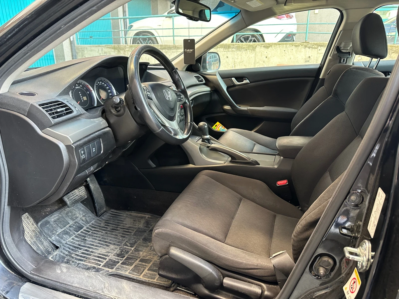 Honda Accord 2.0i/automatic, снимка 7 - Автомобили и джипове - 53771742