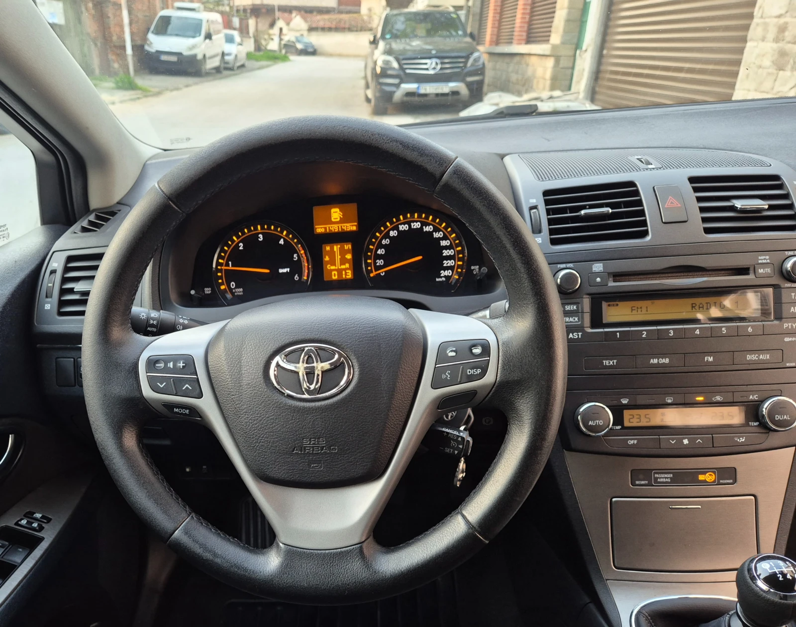 Toyota Avensis 2.0d4d-LINEA SOUL-верига-6скорости-japan, снимка 16 - Автомобили и джипове - 54184704