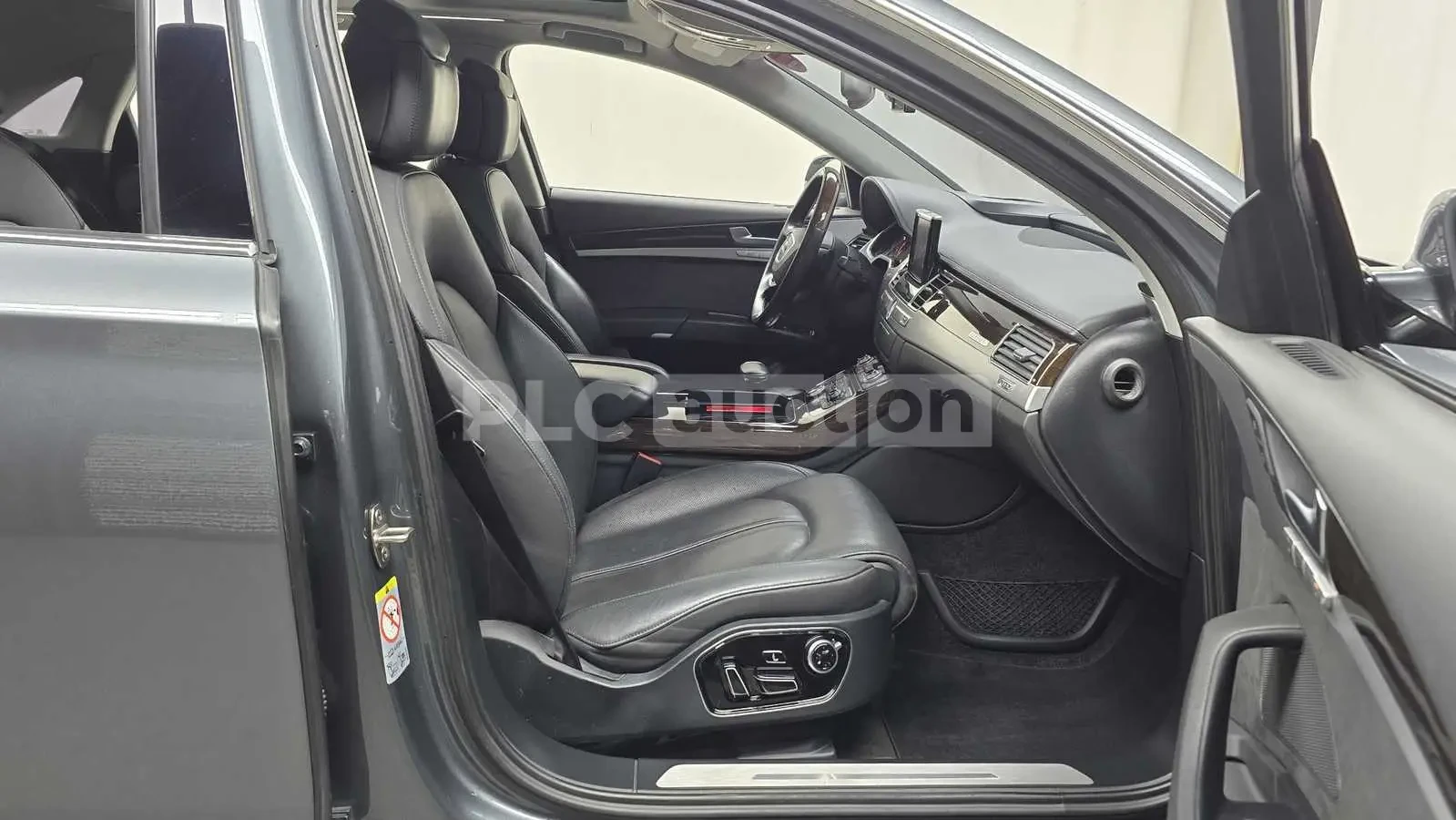 Audi A8 4.2 TDI / MATRIX / 360 / BOSE / HUD /��������� | Mobile.bg � ����������� 12