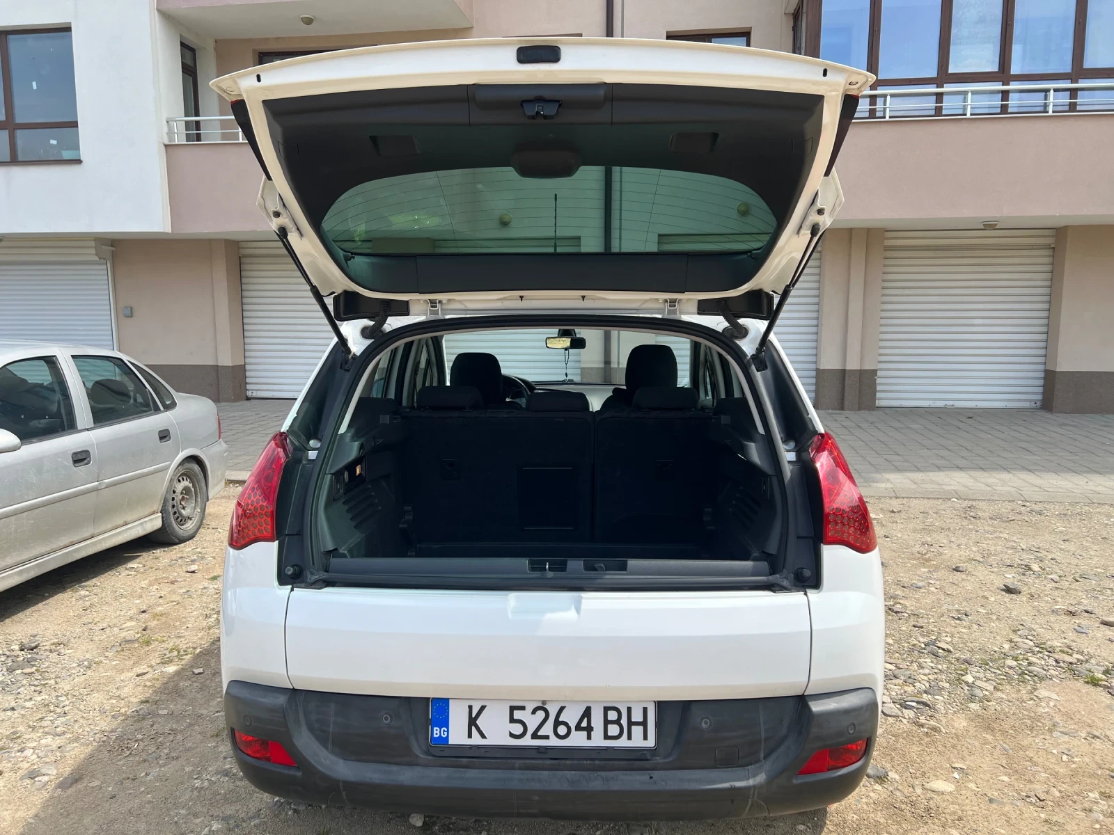 Peugeot 3008, снимка 5 - Автомобили и джипове - 54720515