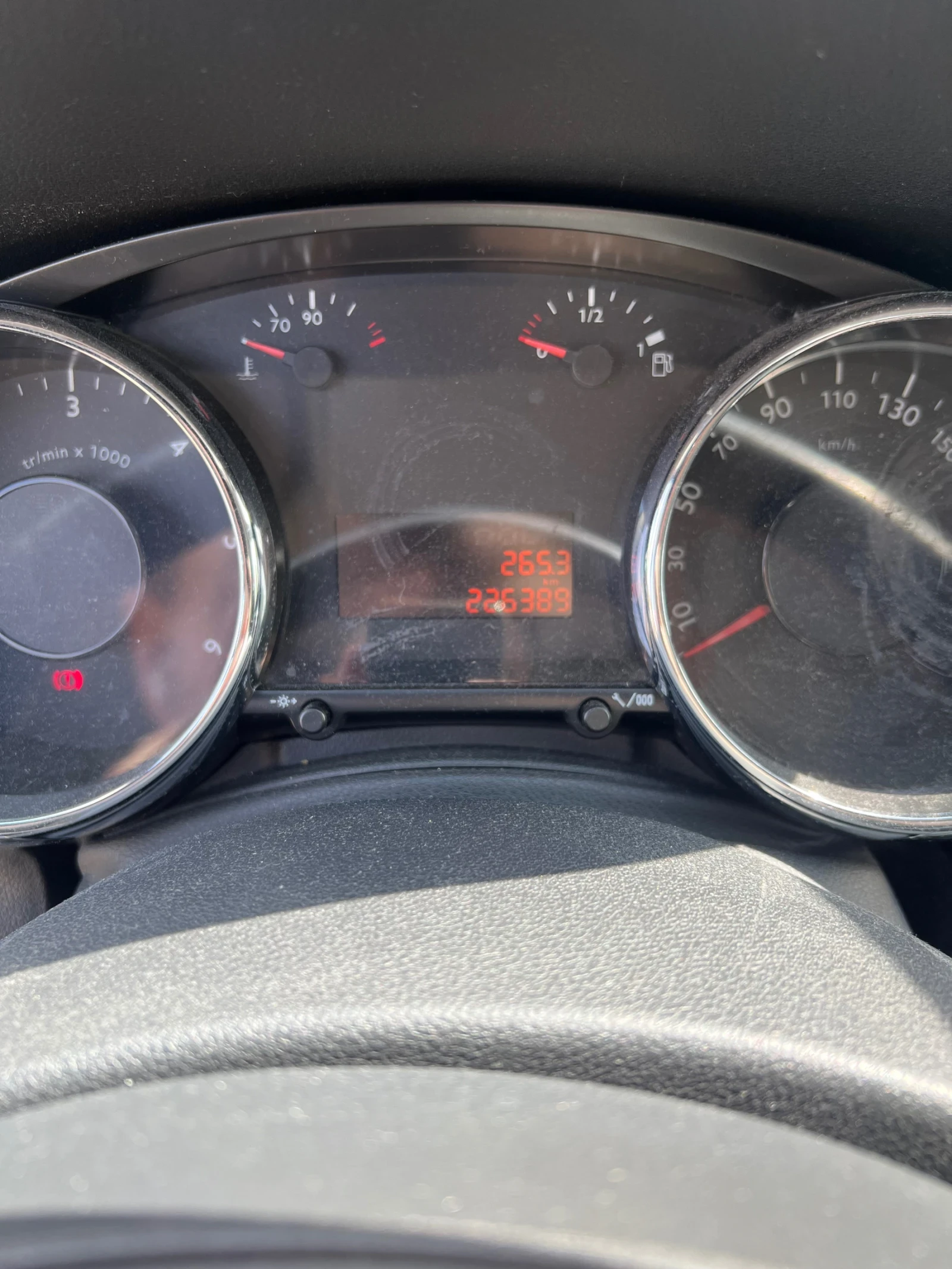 Peugeot 3008, снимка 7 - Автомобили и джипове - 54720515