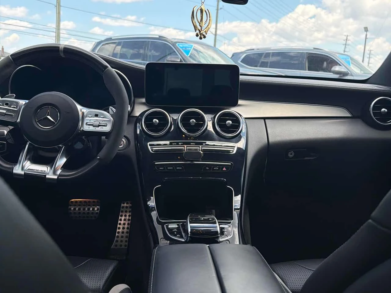 Mercedes-Benz C 63 AMG * 63 S * АВТОКРЕДИТ БЕЗ ПЪРВОНАЧАЛНА ВНОСКА* , снимка 9 - Автомобили и джипове - 55257848