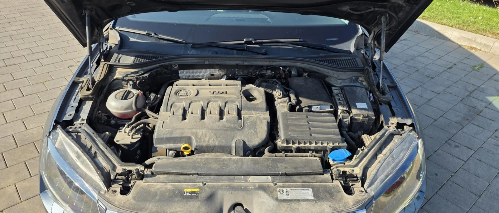 Skoda Superb Combi, снимка 14 - Автомобили и джипове - 55797635