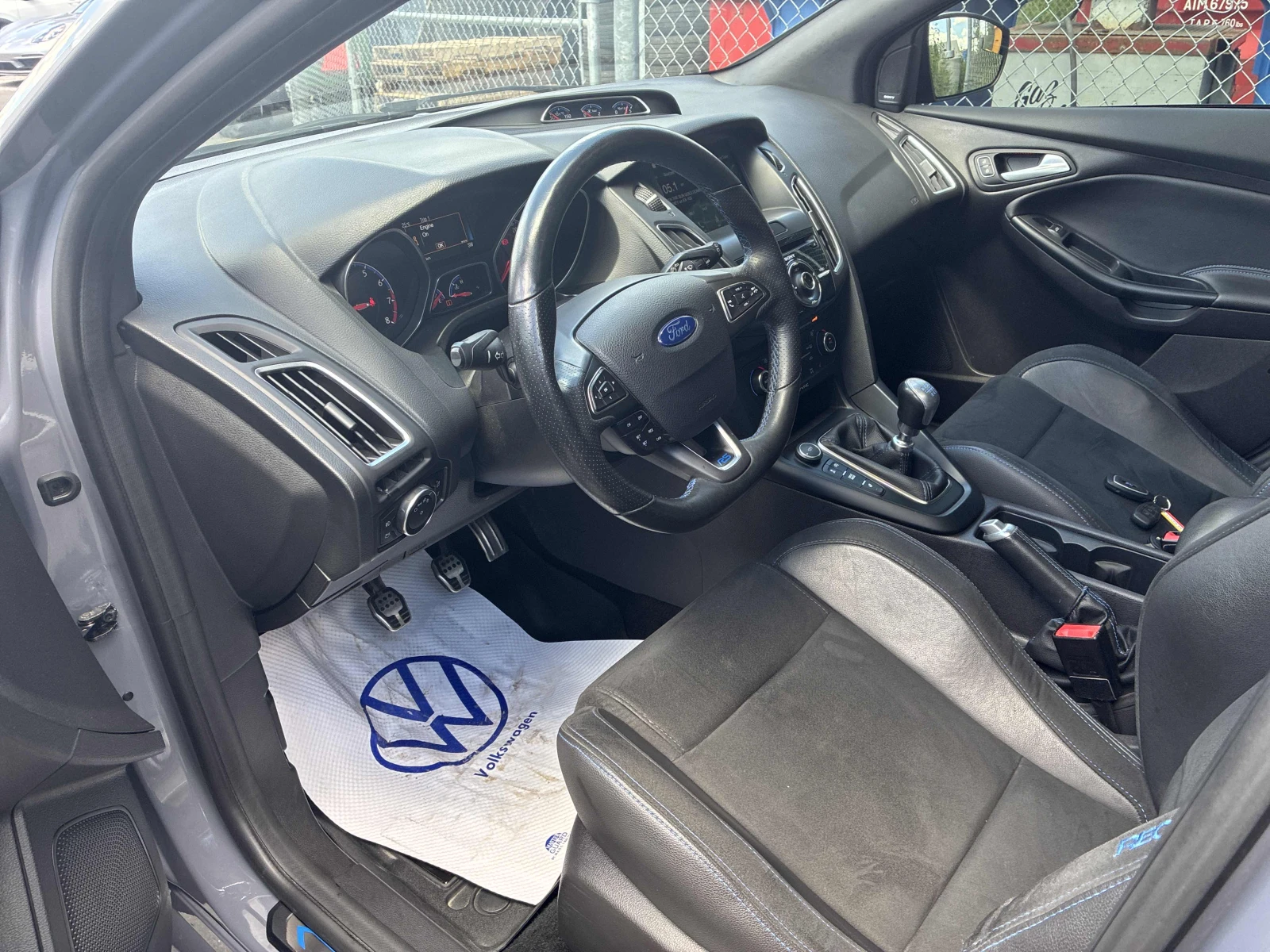 Ford Focus RS, АВТОКРЕДИТ, снимка 5 - Автомобили и джипове - 55923222