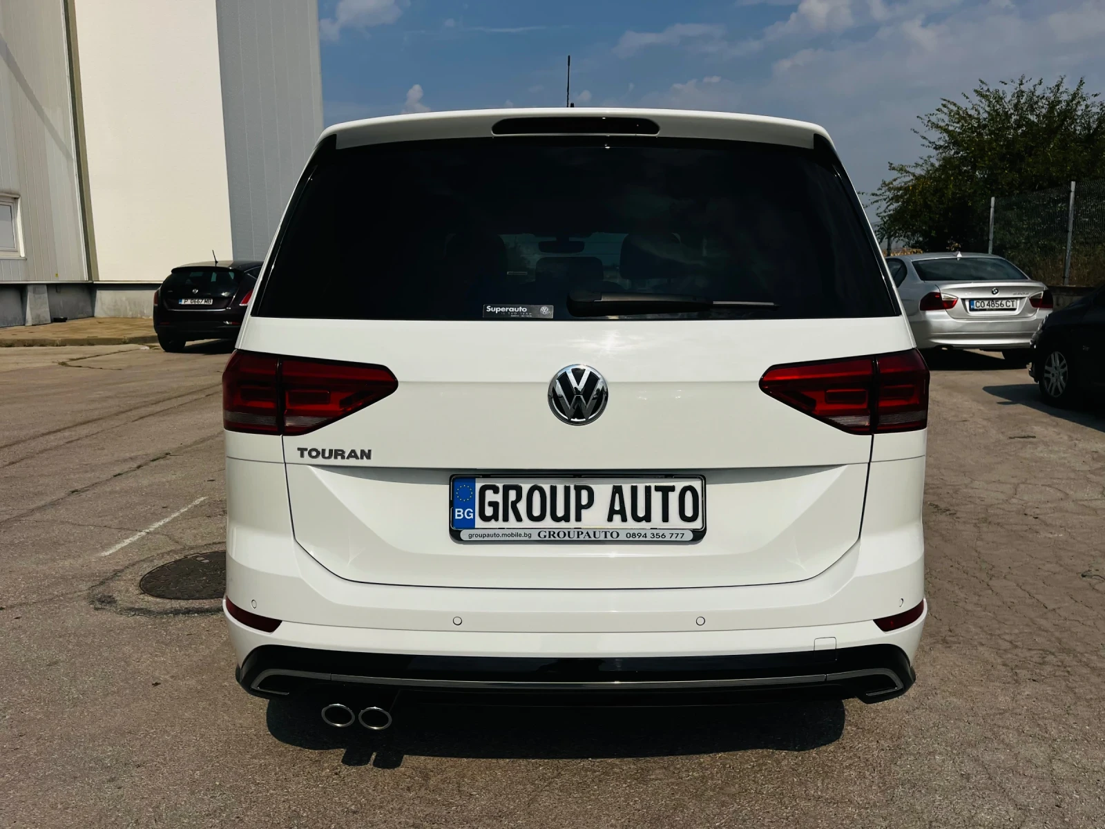 VW Touran 2, 0TDI-150k.c/R Line/6+ 1/DSG/NAVI/ТОП СЪСТОЯНИЕ!, снимка 6 - Автомобили и джипове - 56047232