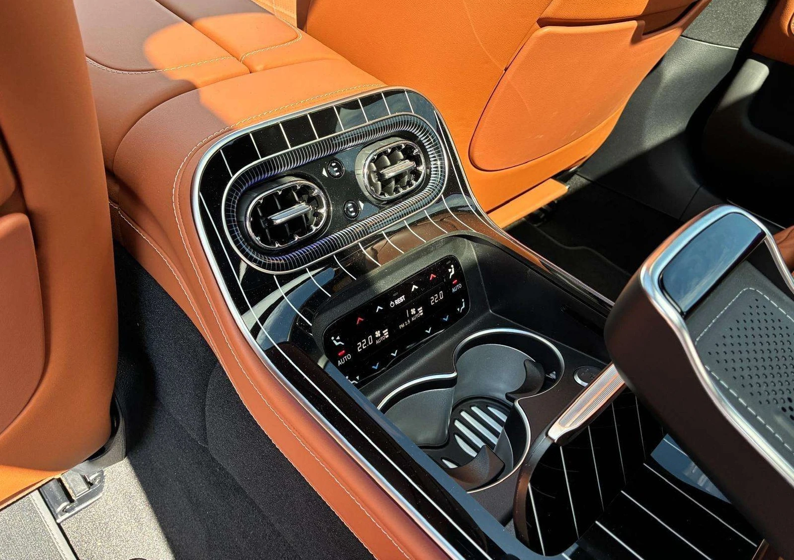 Mercedes-Benz S 580 Long 4Matic AMG-Line, снимка 9 - Автомобили и джипове - 56072721