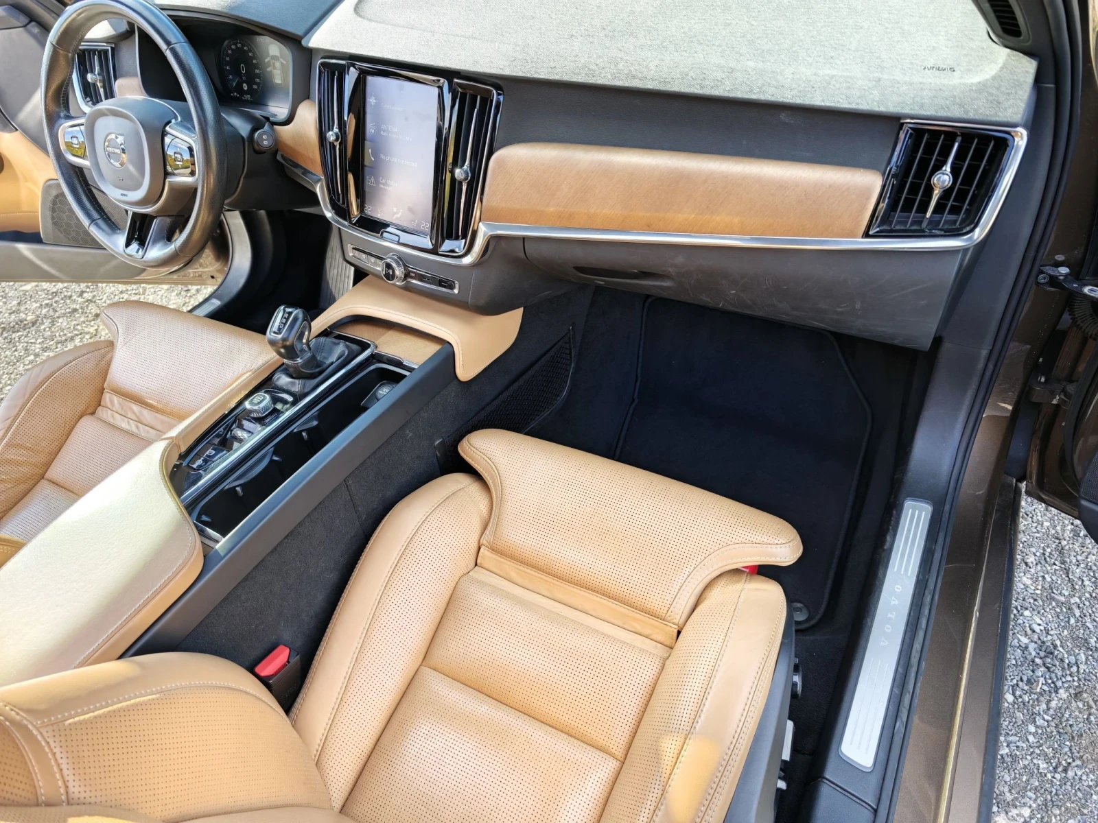 Volvo V90 D4* INSCRIPTION* ВС.ЕКСТРИ* ПАНО* ОБДУХВАНЕ, снимка 12 - Автомобили и джипове - 56216046