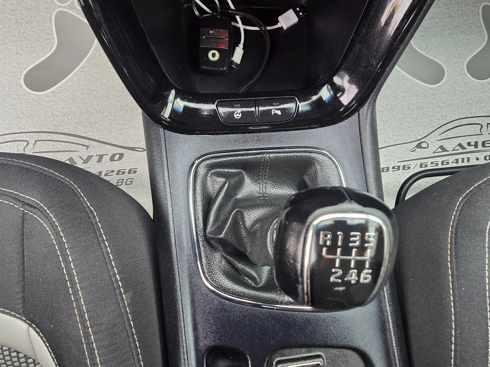 Kia Ceed 13г.1, 6-128к.с.KEY-LESS, снимка 12 - Автомобили и джипове - 56281819