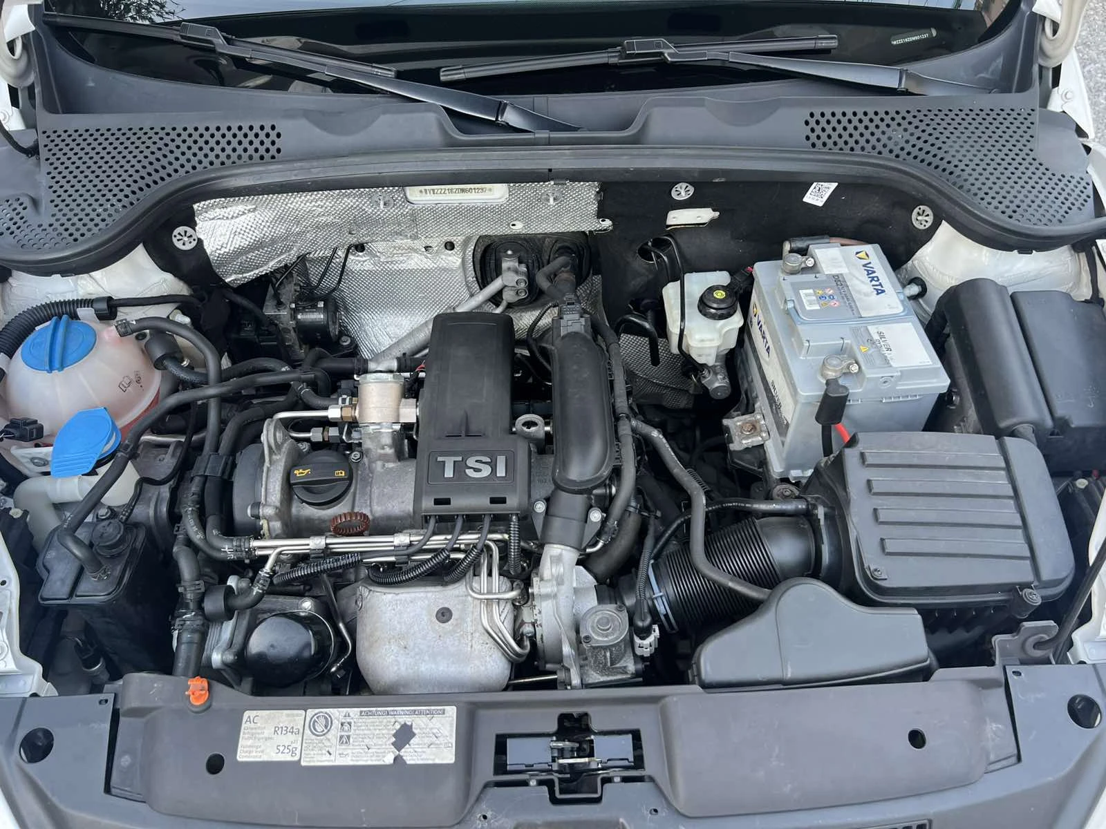 VW Beetle 115000 km, снимка 13 - Автомобили и джипове - 56598422