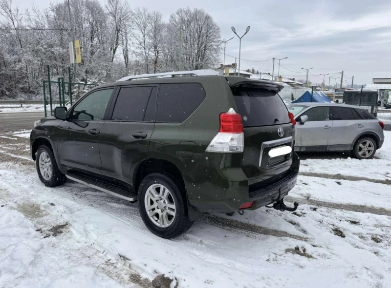 Toyota Land cruiser Бартер, снимка 8 - Автомобили и джипове - 47398279